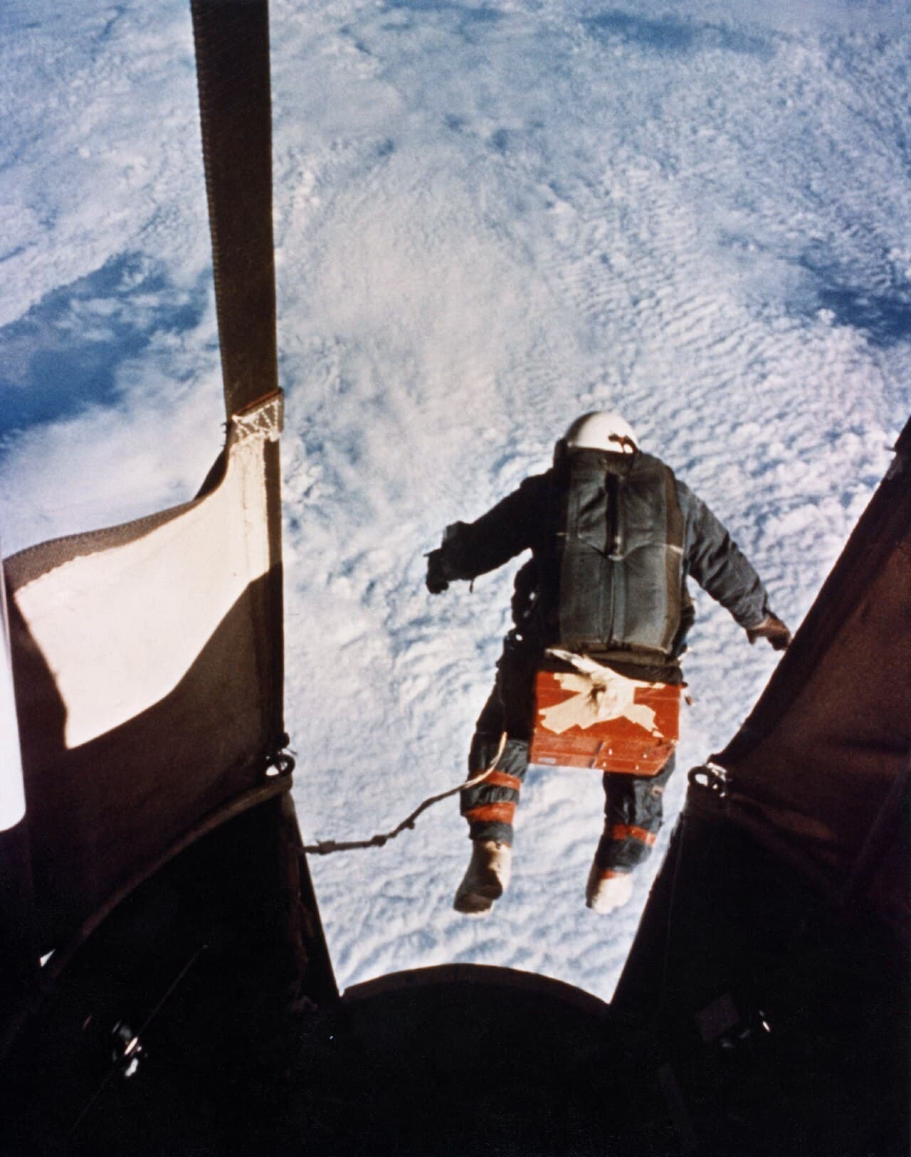 Joseph Kittinger stepping out of a balloon gondola 31 km above the Earth, 1960.