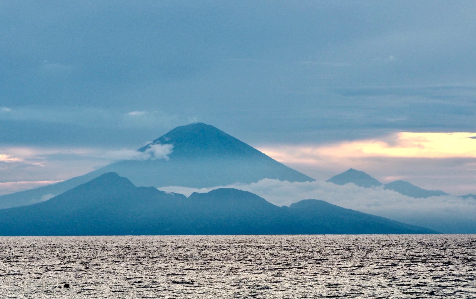 Gunung Agung (Bali) seen from Lombok across the Lombok Strait.